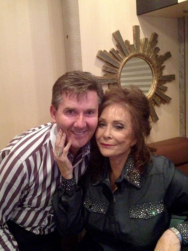 Daniel with Loretta Lynn at her home in Hurricane Mills, Tennessee